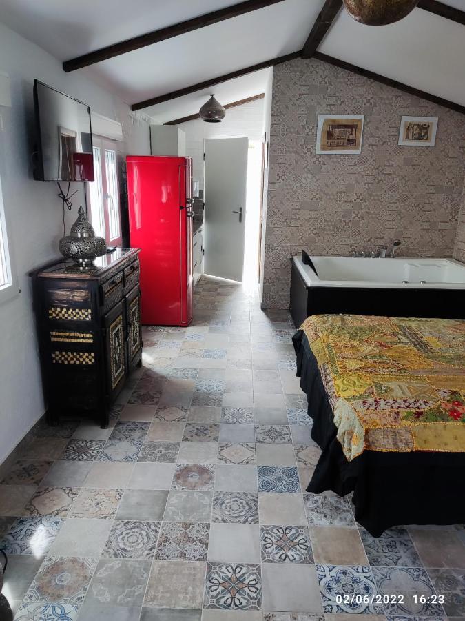 Villa Egipto Con Jacuzzi Y Piscina Climatizada Chiclana de la Frontera Dış mekan fotoğraf