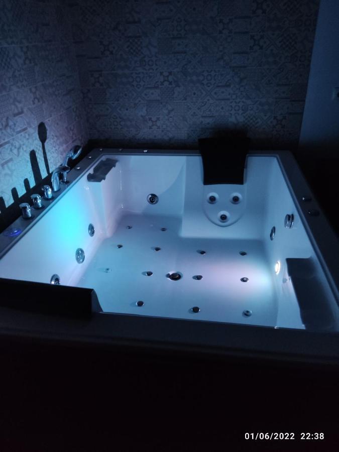 Villa Egipto Con Jacuzzi Y Piscina Climatizada Chiclana de la Frontera Dış mekan fotoğraf